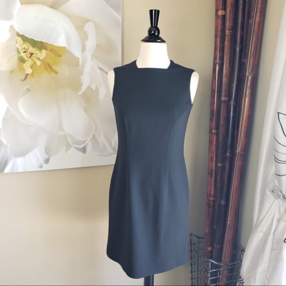 Tahari ~ Black Wool Square Neckline Dress ~ Size 2